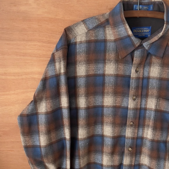 Pendleton wool  flanel plaid Lodge Shirt men's L large brown blue tan button up - Picture 3 of 10